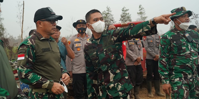 Kodam XII/Tanjungpura Geser Pasukan Atasi Karhutla ke Selatan Kalbar
