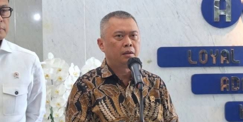 Menhub Dudy Purwagandhi Lebih Baik Mundur