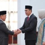 Gubernur Kalbar Lantik Hendra Sebagai Pj Sekda, Fokus Penanganan Karhutla