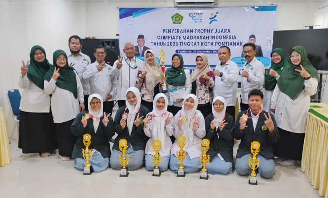 MAN 2 Pontianak Raih Juara Umum OMI Tingkat Kota, Siap Antarkan Siswa ke Tingkat Nasional