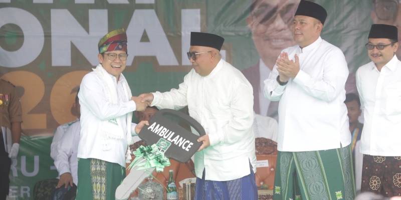 PKB Beri Bantuan Mobil Ambulans dan Dana Pesantren di Apel HSN 2026