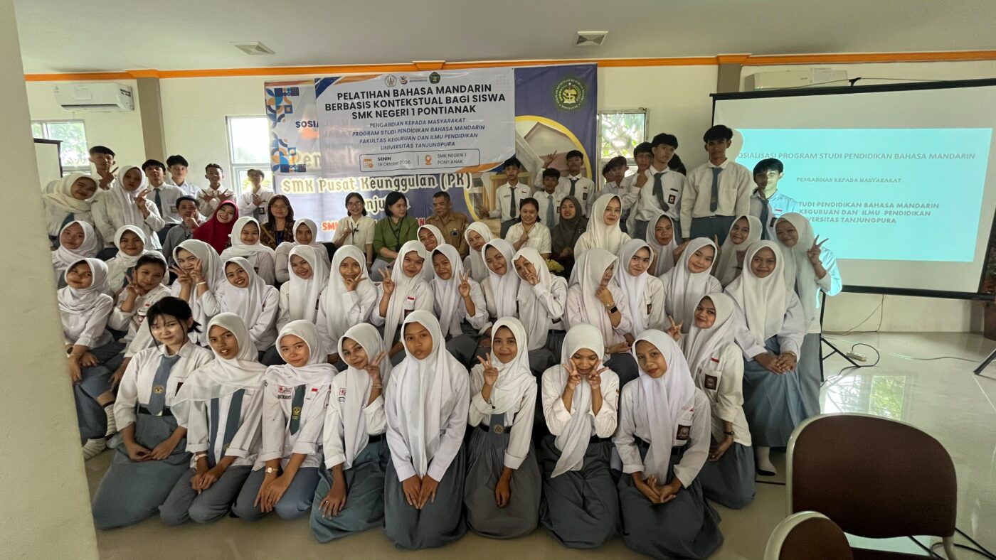 Prodi Pendidikan Bahasa Mandarin FKIP UNTAN Gelar Pelatihan Bahasa Mandarin untuk Meningkatkan Kompetensi dan Daya Saing Siswa SMK Negeri 1 Pontianak
