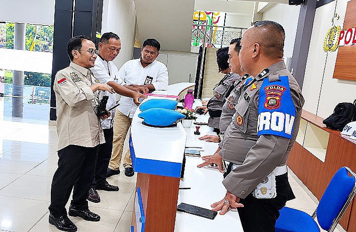 Dugaan Tutupi PETI Gunakan Excavator, Legatisi Minta Kabid Propam Polda Kalbar Periksa Polsek Boyan Tanjung